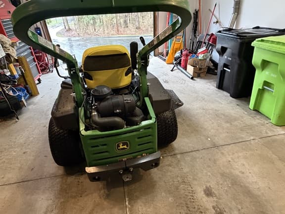 Image of John Deere Z930R equipment image 4
