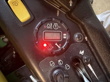 Image of John Deere Z930R equipment image 2