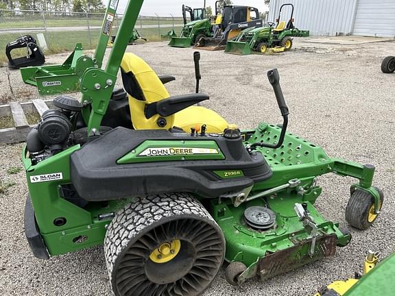 Image of John Deere Z930R equipment image 3