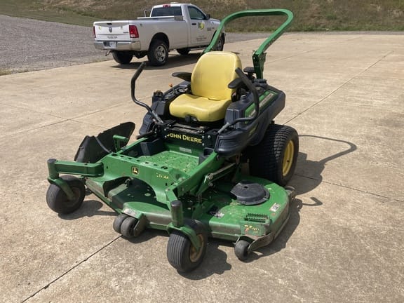 2016 John Deere Z950M Equipment Image0