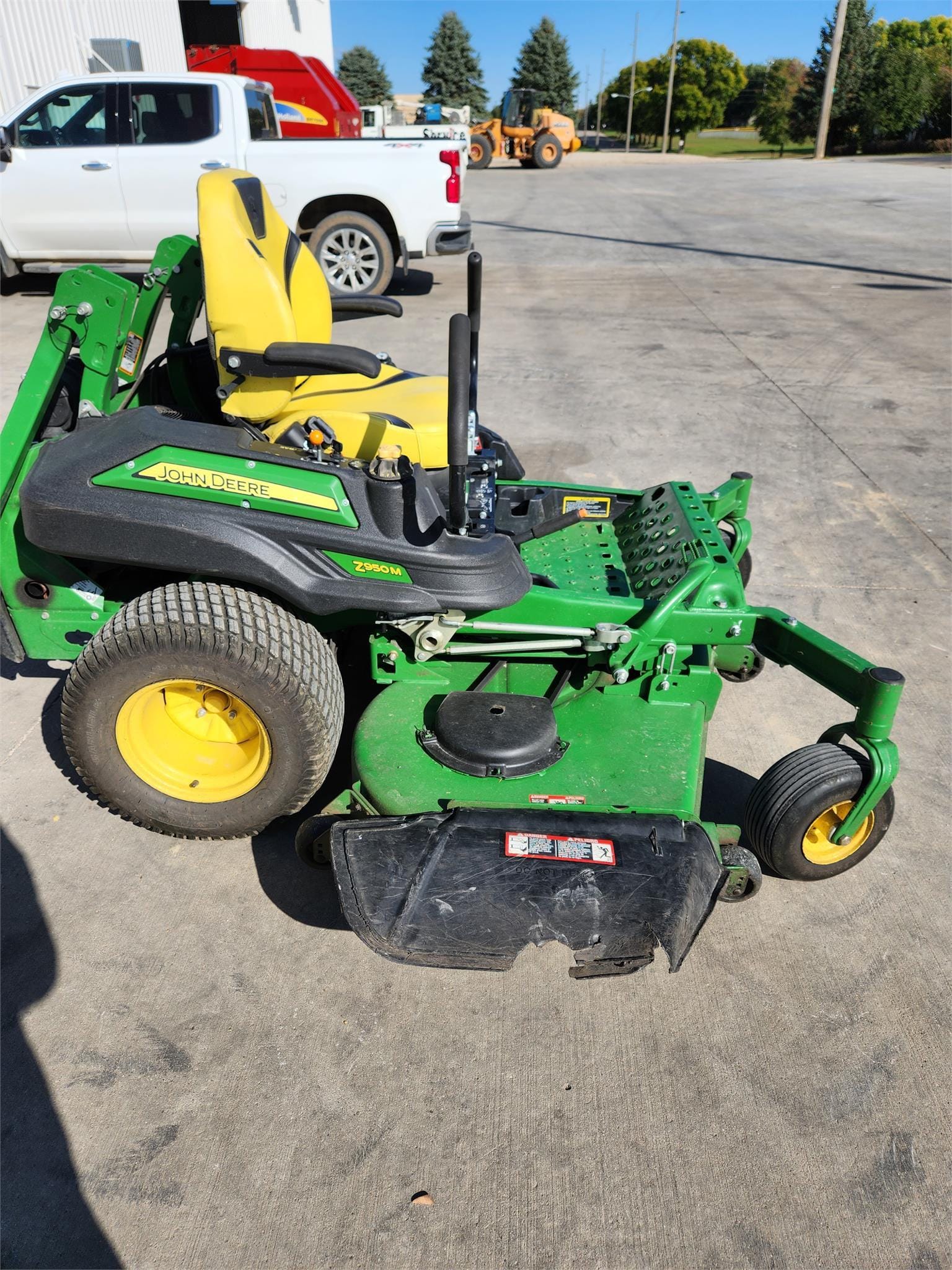 Main image John Deere Z950M