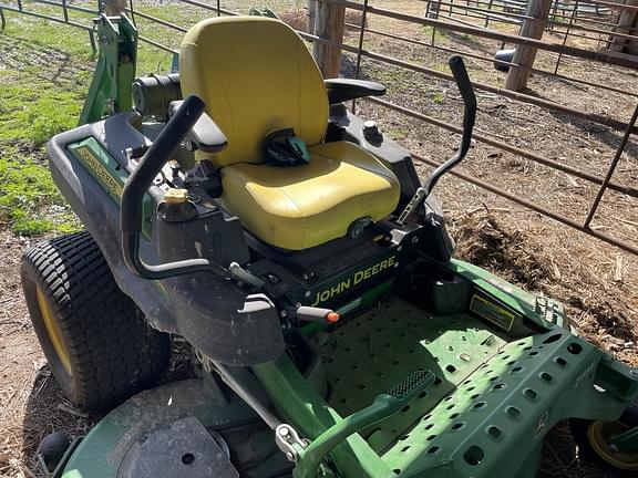 Image of John Deere Z950M equipment image 1