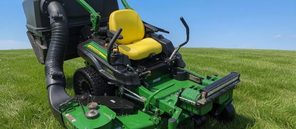 2016 John Deere Z950M Image