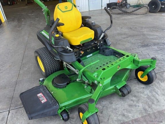 2016 John Deere Z950M Equipment Image0