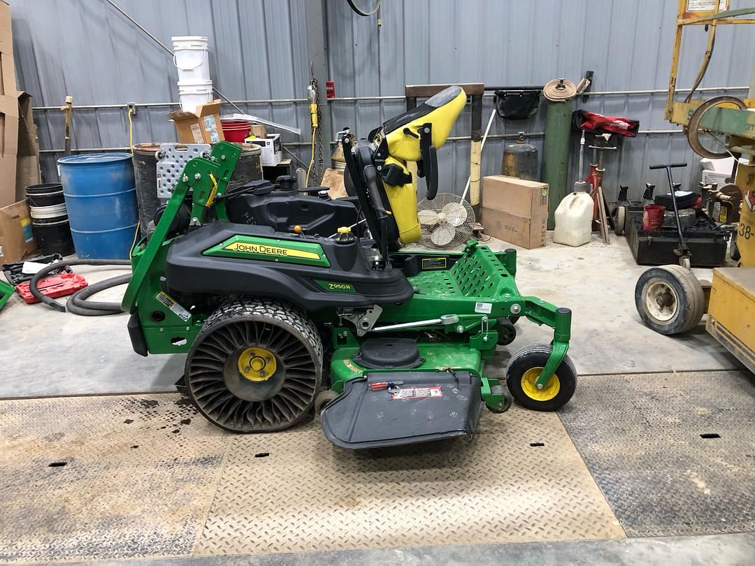 Image of John Deere Z950R Primary image