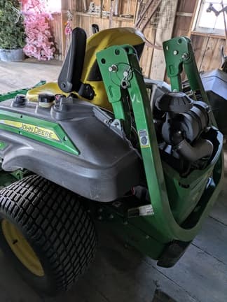 Image of John Deere Z950R equipment image 4