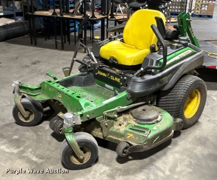 2016 John Deere Z960M Equipment Image0