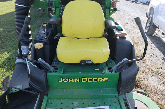 Image of John Deere Z997R equipment image 3