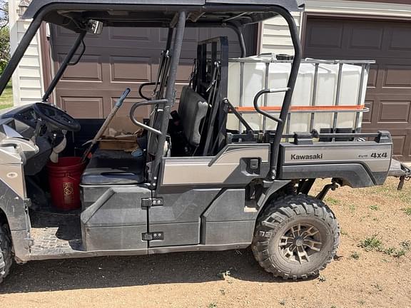 Image of Kawasaki Mule Pro FXT equipment image 1