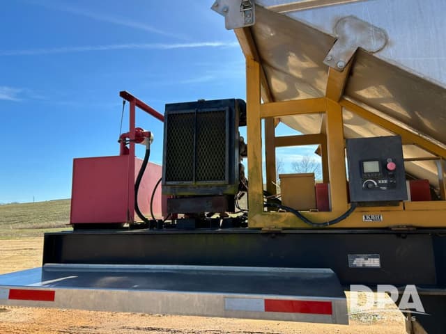 Image of KBH Fertilizer Chassis equipment image 3
