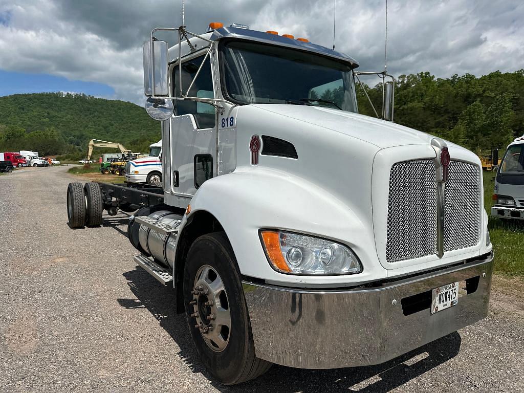 Image of Kenworth T270 Primary image
