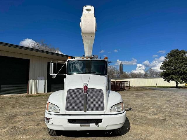 Image of Kenworth T370 equipment image 2