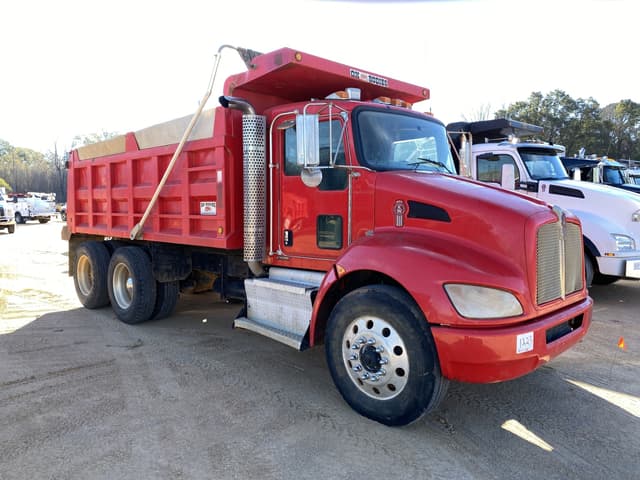 Image of Kenworth T370 equipment image 3