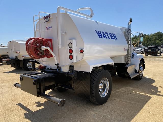 Image of Kenworth T370 equipment image 2