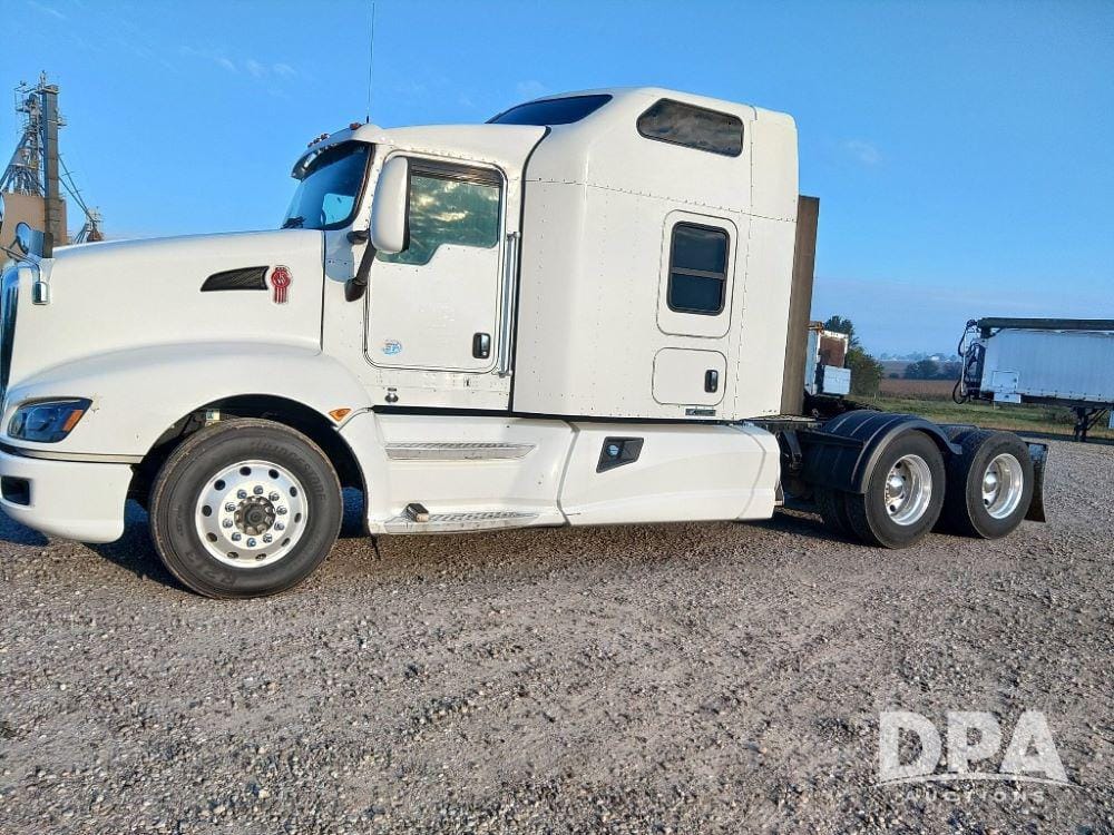 Main image Kenworth T660