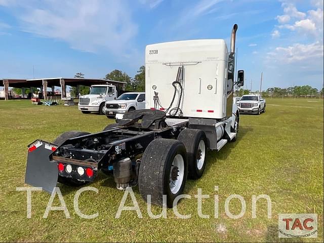 Image of Kenworth T660 equipment image 4