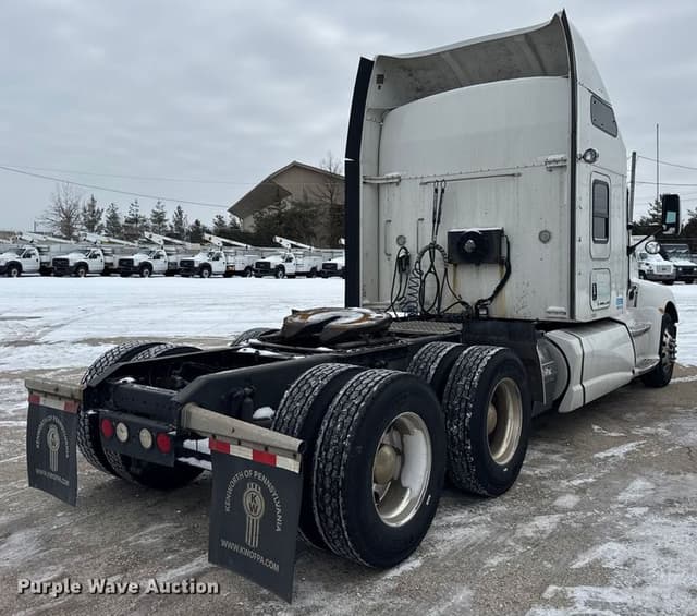 Image of Kenworth T660 equipment image 4