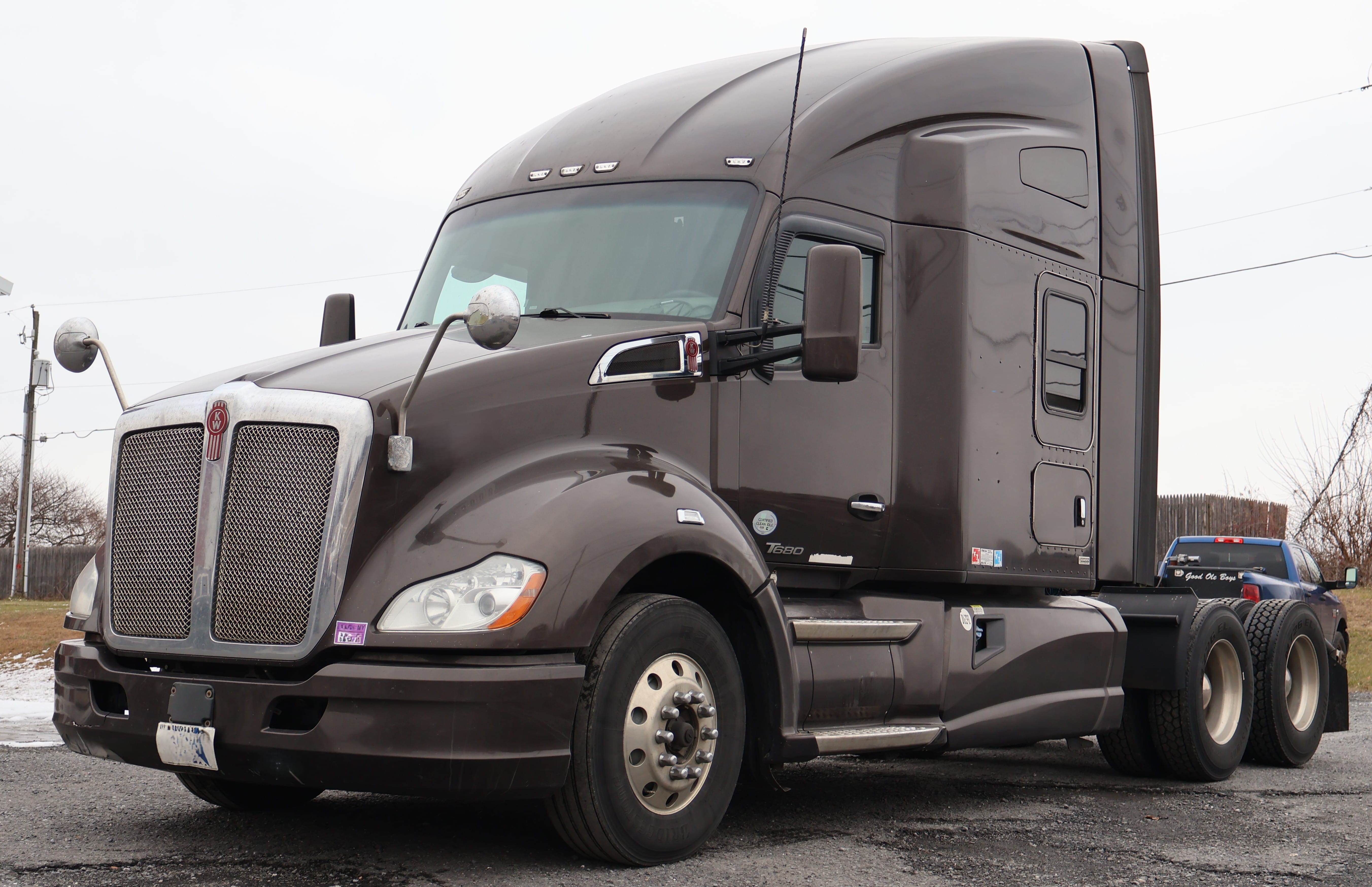 2016 Kenworth T680 Equipment Image0