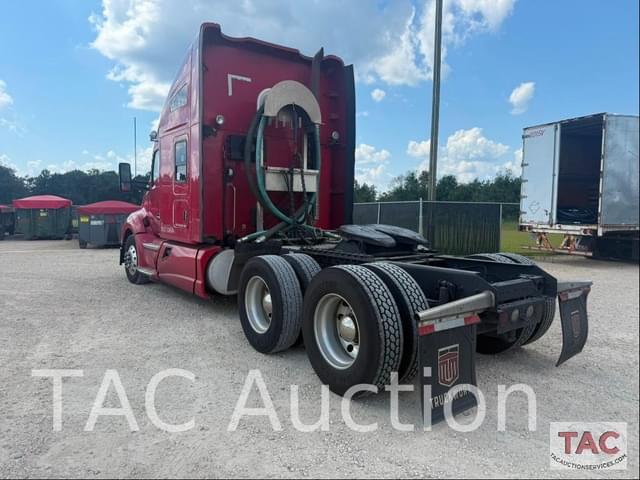 Image of Kenworth T680 equipment image 2