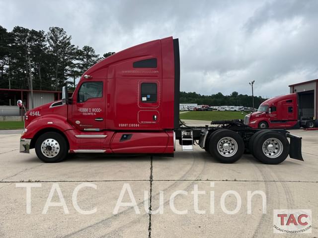 Image of Kenworth T680 equipment image 1