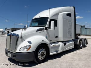 2016 Kenworth T680 Image