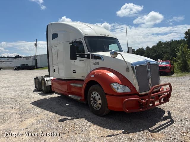 Image of Kenworth T680 equipment image 2