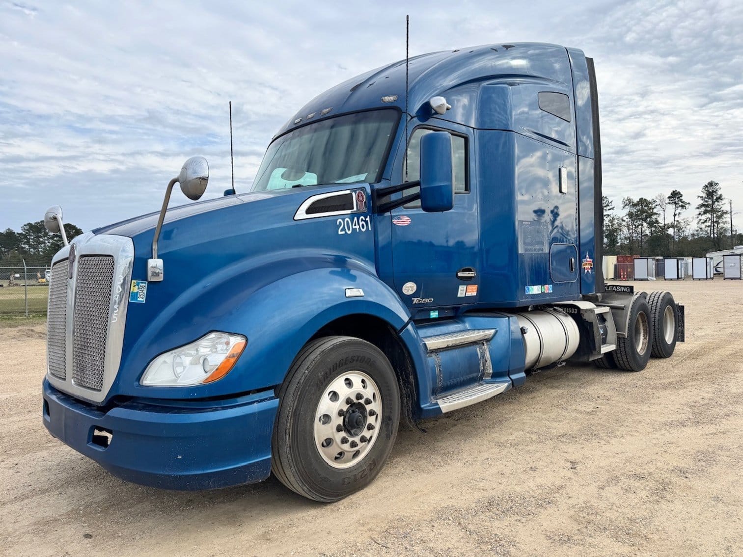 2016 Kenworth T680 Equipment Image0