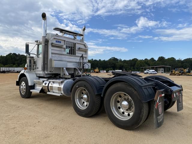 Image of Kenworth T800 equipment image 1