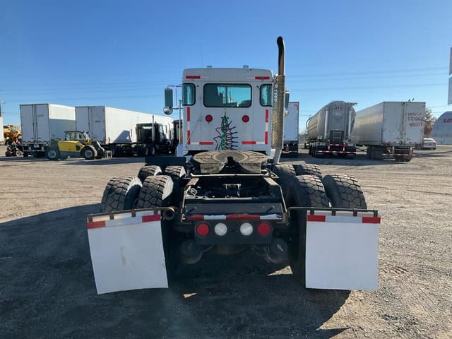 Image of Kenworth T800 equipment image 3