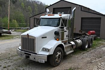 2016 Kenworth T800 Equipment Image0