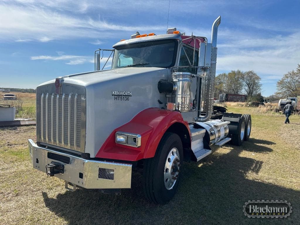 Image of Kenworth T800 Primary image