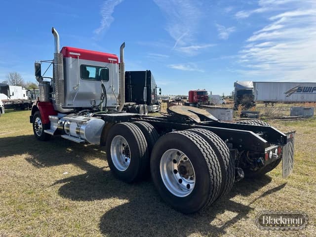 Image of Kenworth T800 equipment image 2