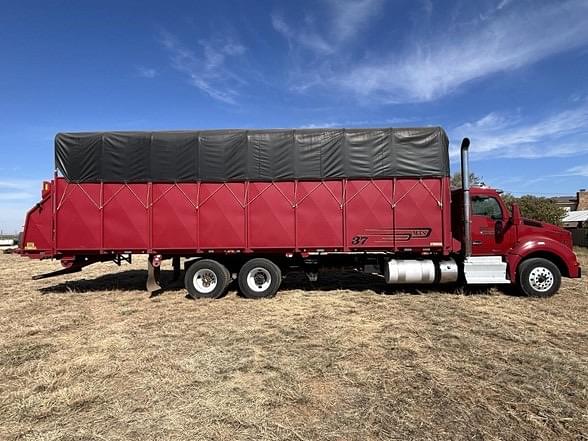 Image of Kenworth T880 equipment image 1