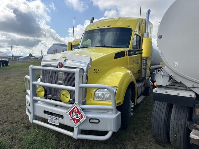 Image of Kenworth T880 equipment image 2