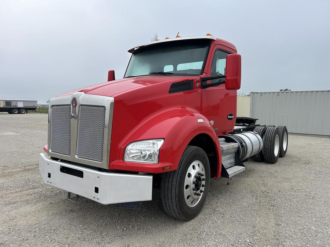 Image of Kenworth T880 Primary image