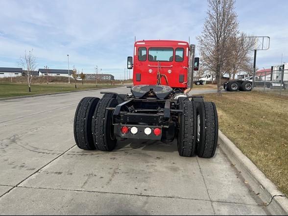 Image of Kenworth T880 equipment image 4