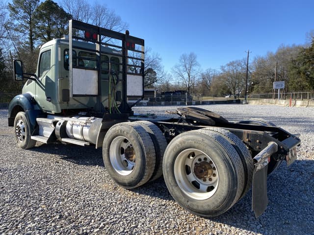 Image of Kenworth T880 equipment image 1