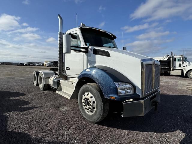 Image of Kenworth T880 equipment image 3