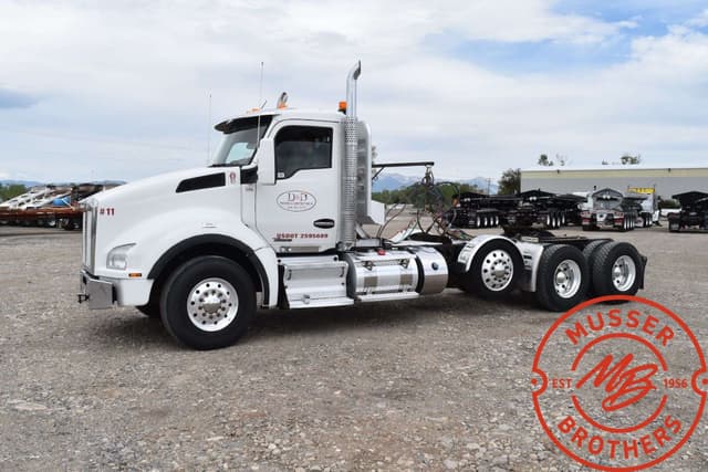 Image of Kenworth T880 equipment image 2