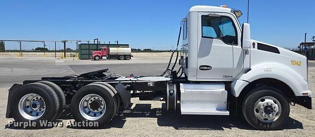 Image of Kenworth T880 equipment image 3