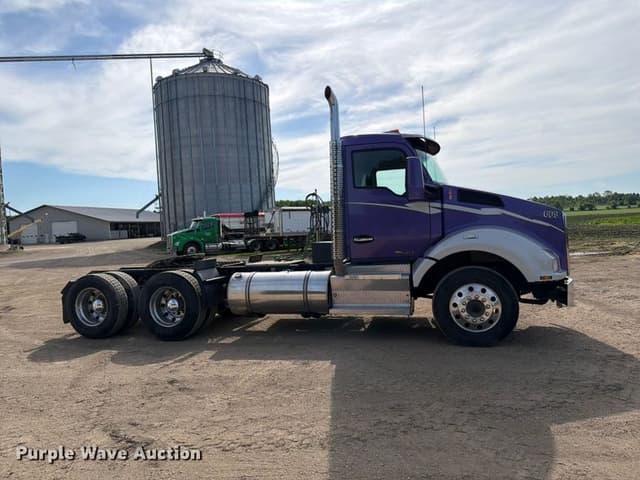 Image of Kenworth T880 equipment image 3