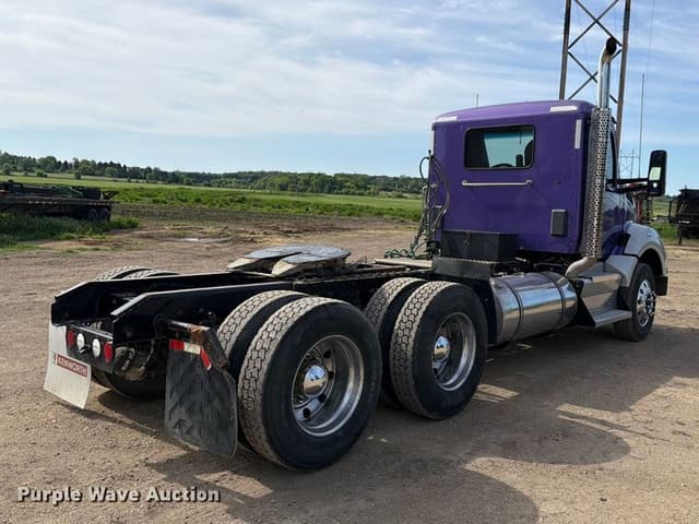 Image of Kenworth T880 equipment image 4