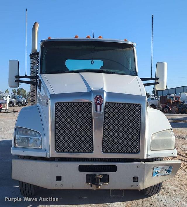 Image of Kenworth T880 equipment image 1