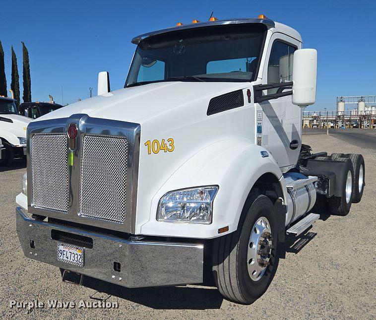 Image of Kenworth T880 Primary image