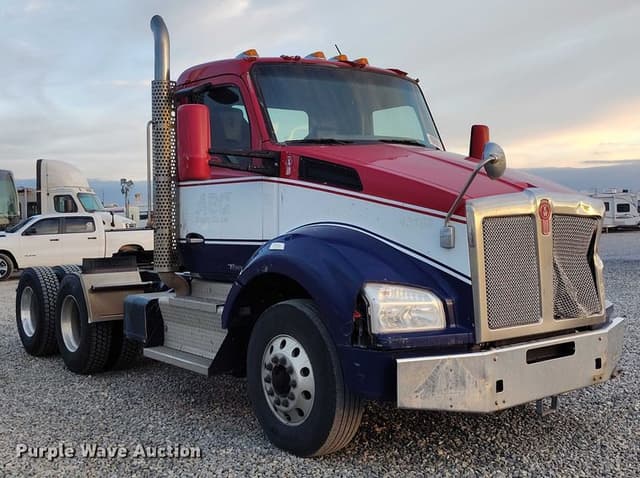 Image of Kenworth T880 equipment image 2