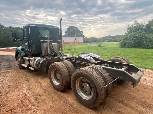 Image of Kenworth T880 equipment image 3