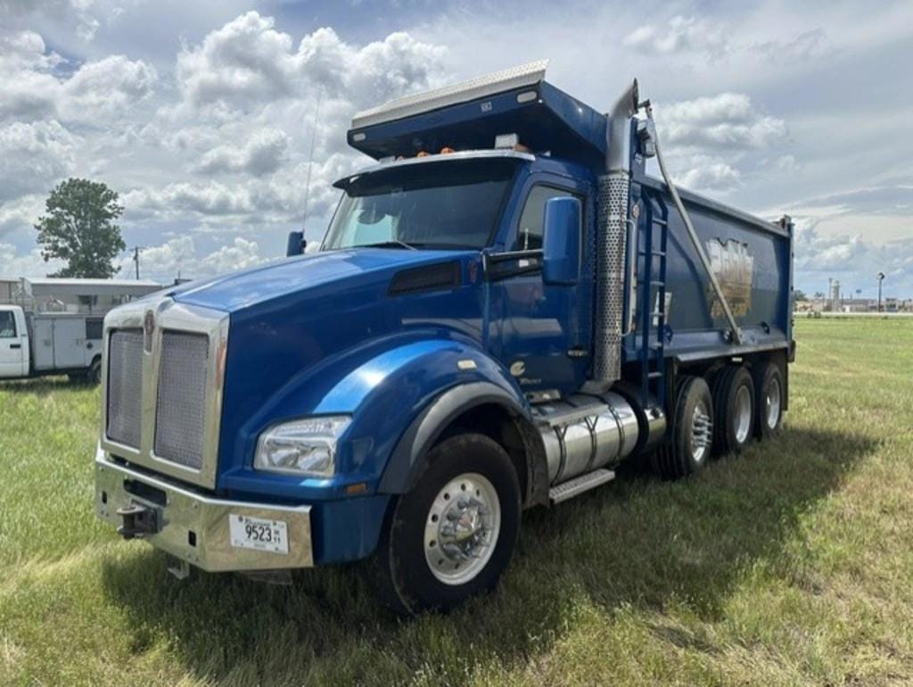 2016 Kenworth T880 Equipment Image0