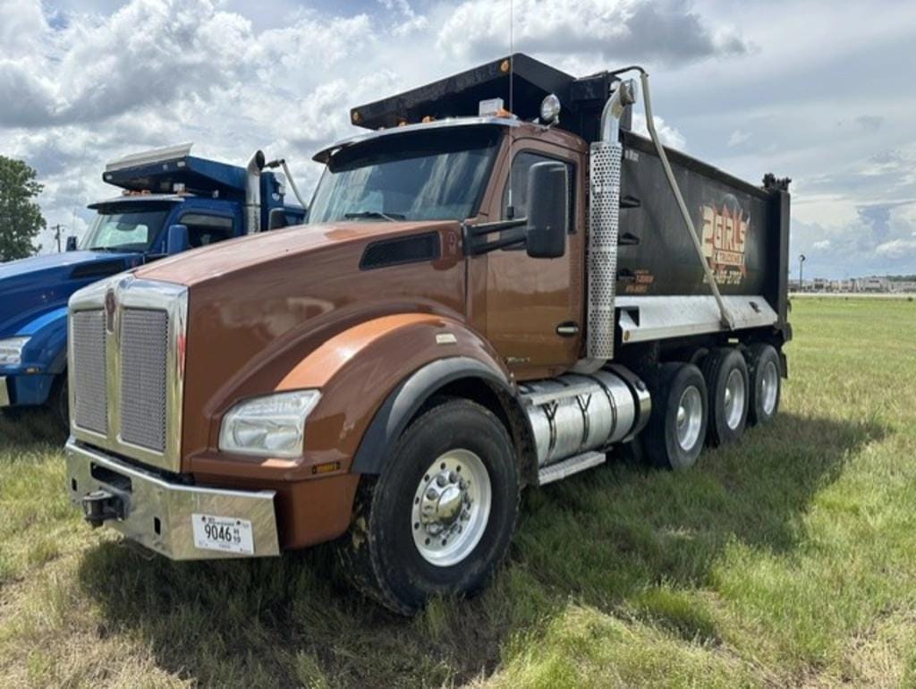 2016 Kenworth T880 Equipment Image0