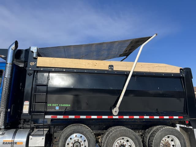 Image of Kenworth T880 equipment image 3