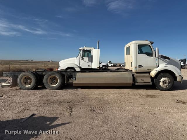 Image of Kenworth T880 equipment image 3
